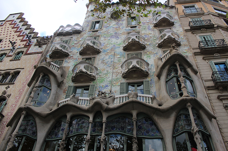 Casa_Battlo_Antoni_Gaudi_Barcelona_Frontansicht_Sehenswürdigkeit_Reisetipp_Reiseziele_Europa _Reiseberichte