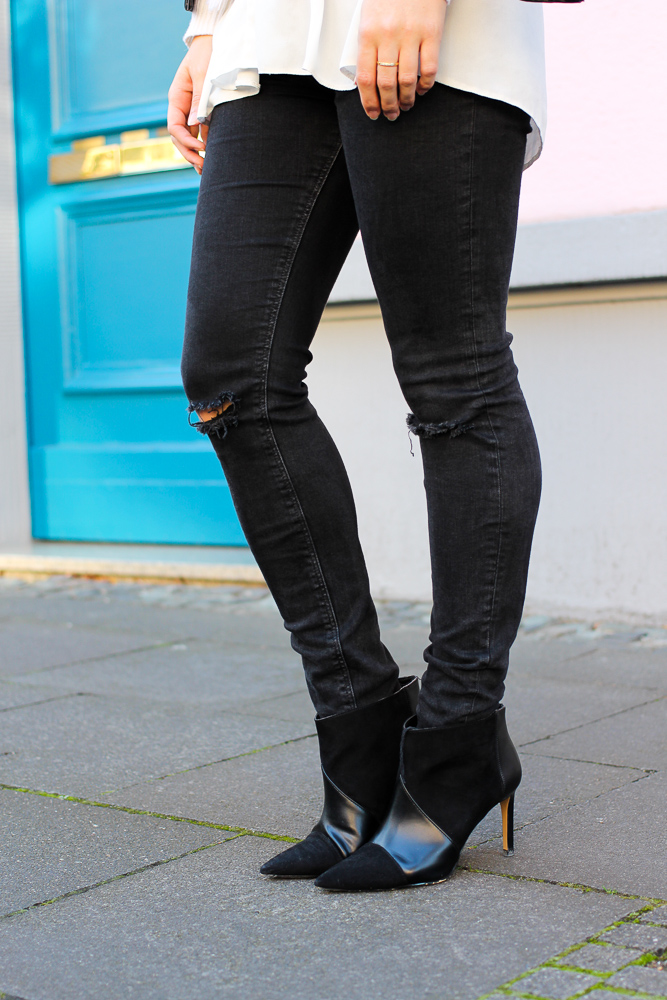 Streetstyle Köln Ripped Jeans kombinieren schwarze Zara Stiefeletten Modeblog 5