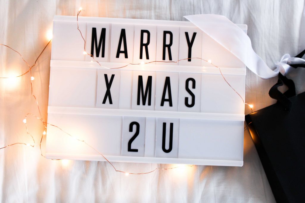 tischleuchte Kino Leuchtreklame Radbag Marry X Mas Weihnachtsgeschenke Blog Tipps