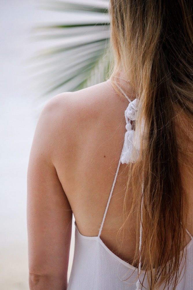 Weißes Strandkleid rückenfrei Strandlook Koh Chang Modeblog Outfit Thailand 9