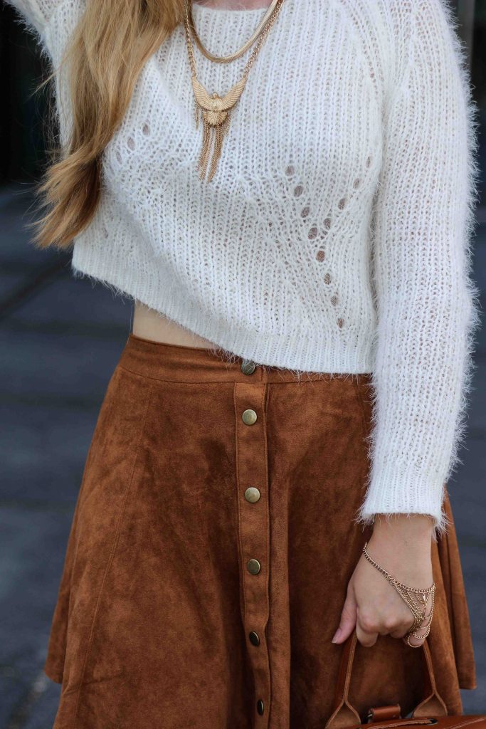 Wildleder A-Linien Rock Knopfleiste Crop Top Frühling #kölnbloggt Modeblog Köln 9