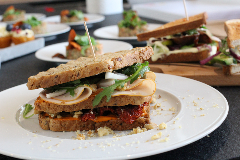 Herta Finesse Blogger Workshop Signature Sandwich Rezept getroknete Tomaten mediterranean Hähnchenbrust Food