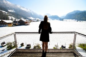 Kuschelhotel Gams Bezau Österreich Schneelandschaft Berge Aussicht Kuschelsuite Romantik hotel Wellnesshotel Reiseblogger BrinisFashionBook