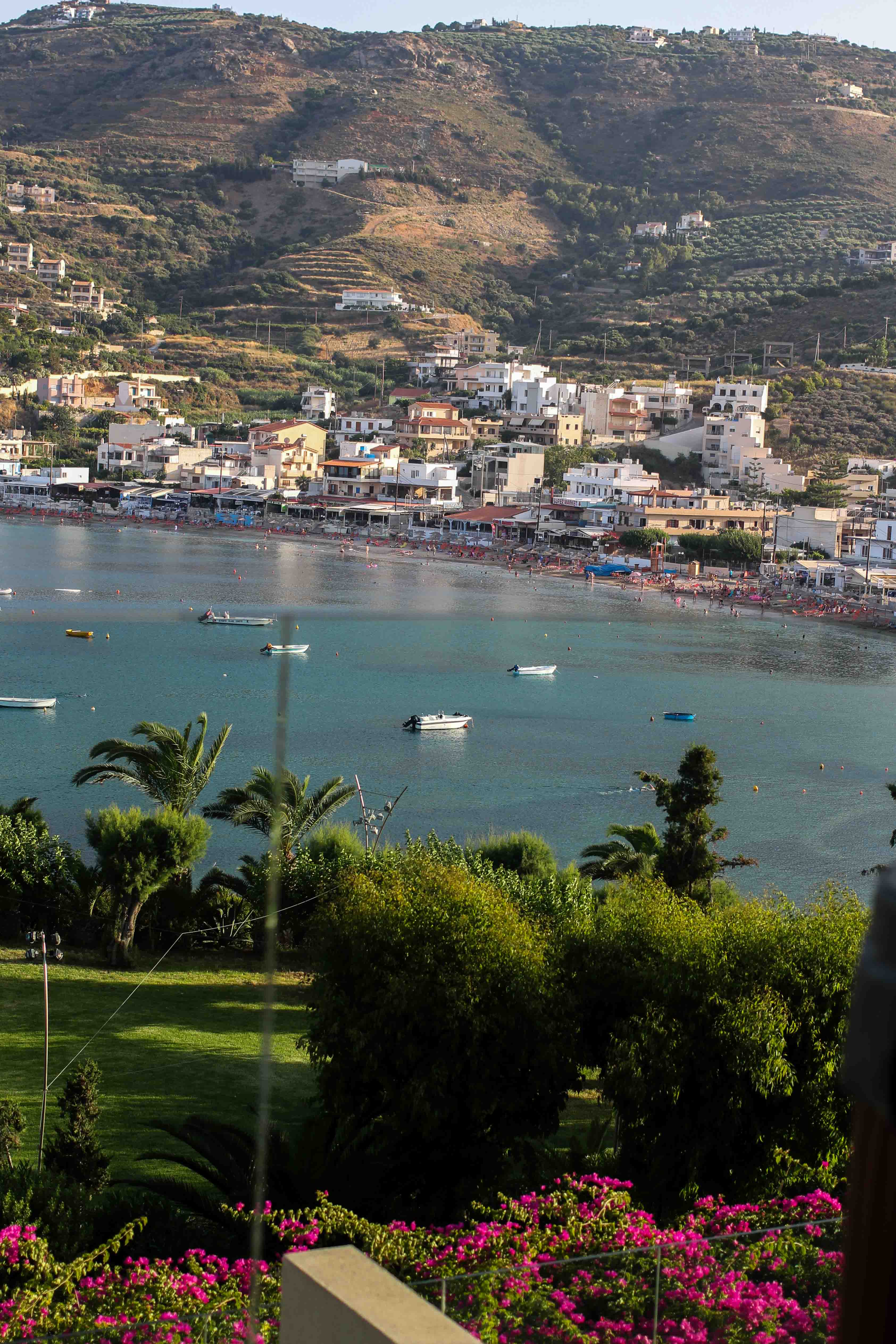 Out of the Blue Capsis Elite Resort Luxushotel Kreta Griechenland Reiseblog Aussicht Agia Pelagia Junior Suite
