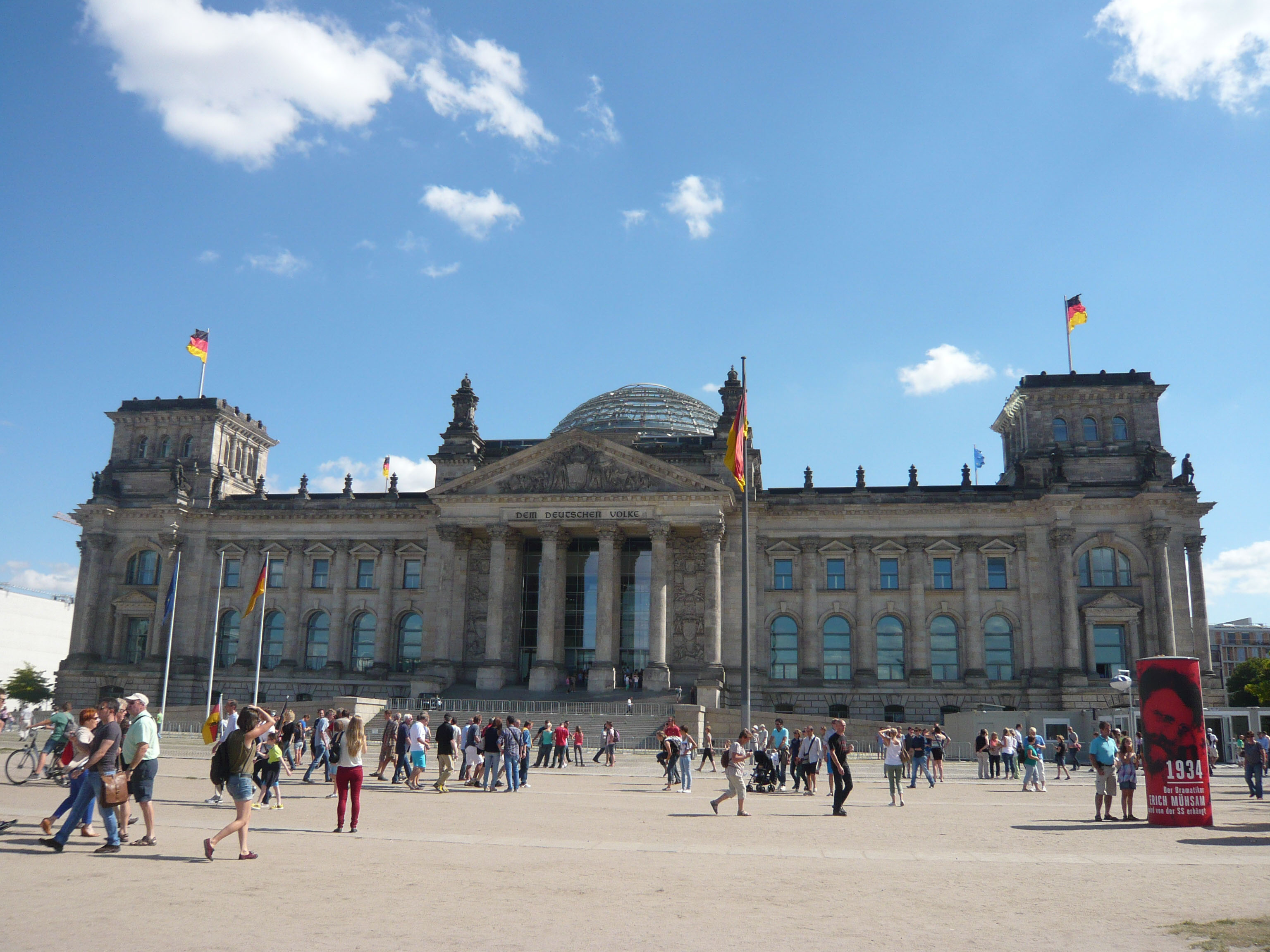 Berlin Sehenswürdigkeiten Reiseblog Berlin Eindrücke Brinisfashionbook Reichstag-2