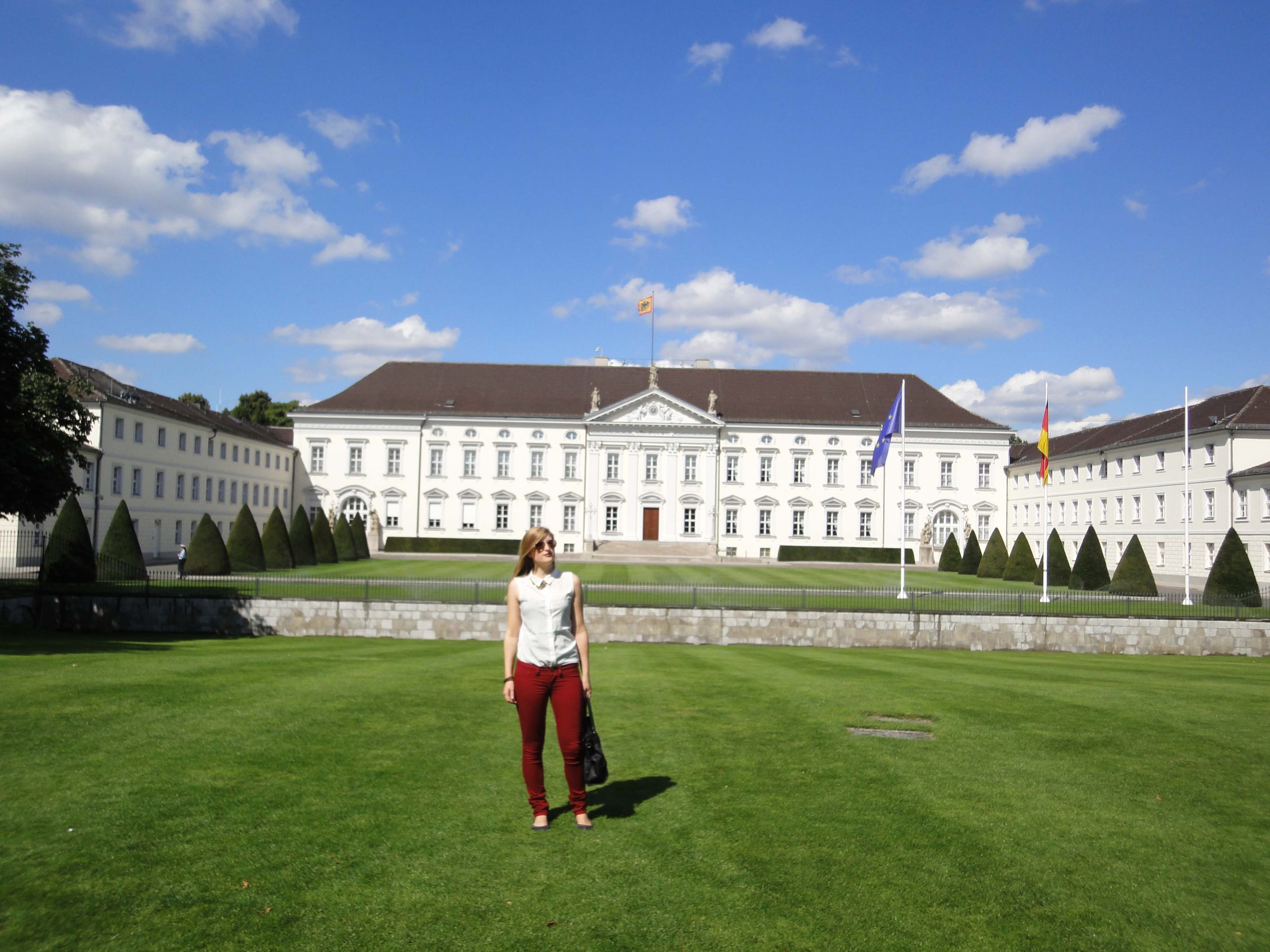Berlin Sehenswürdigkeiten Reiseblog Berlin Eindrücke Brinisfashionbook Schloss Bellevue-2