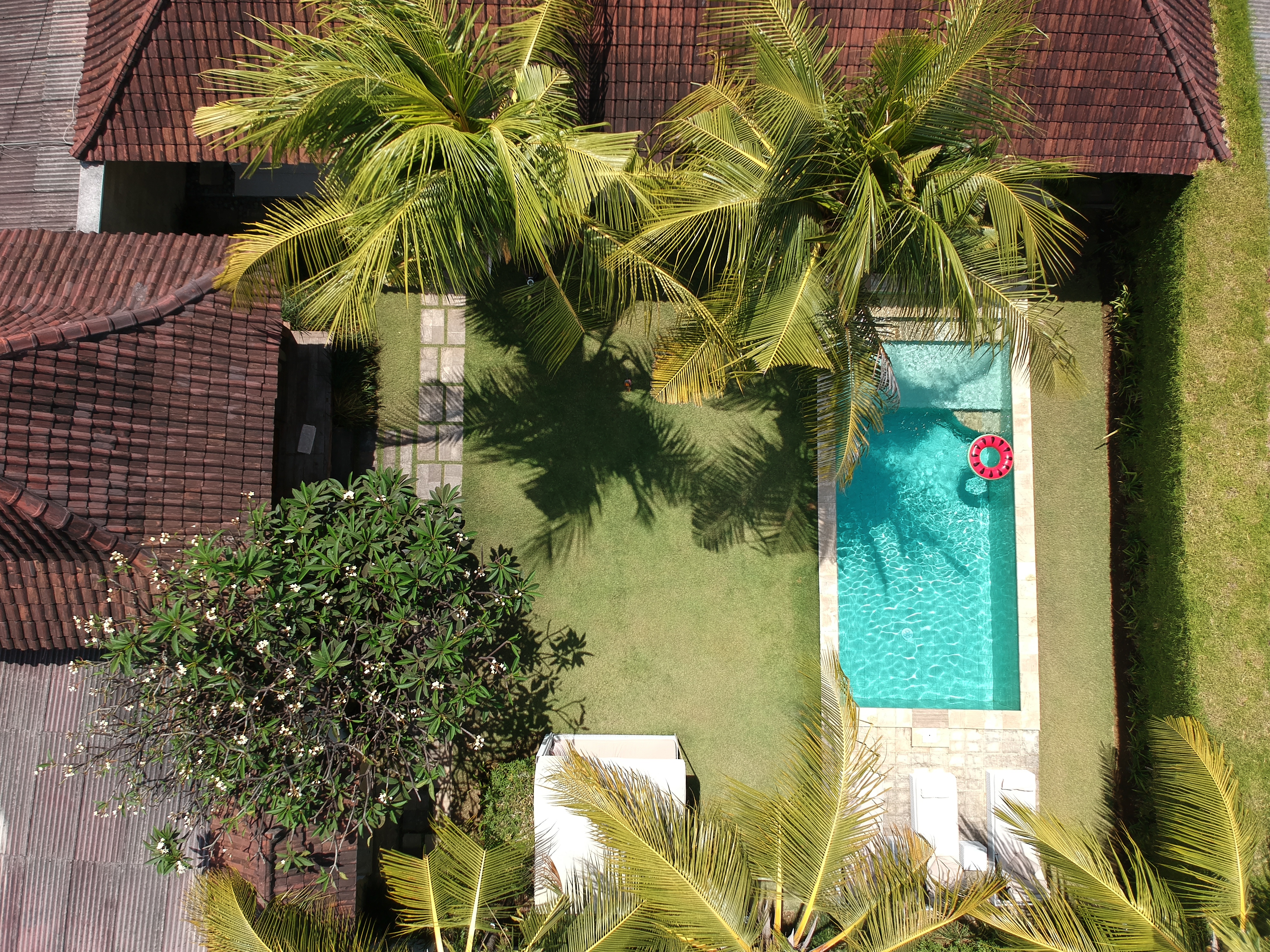 Sahana Villas Seminyak Poolvilla 3 Bedroom Seminyak Bali Luxusvilla mieten privater Pool Reiseblogger 6