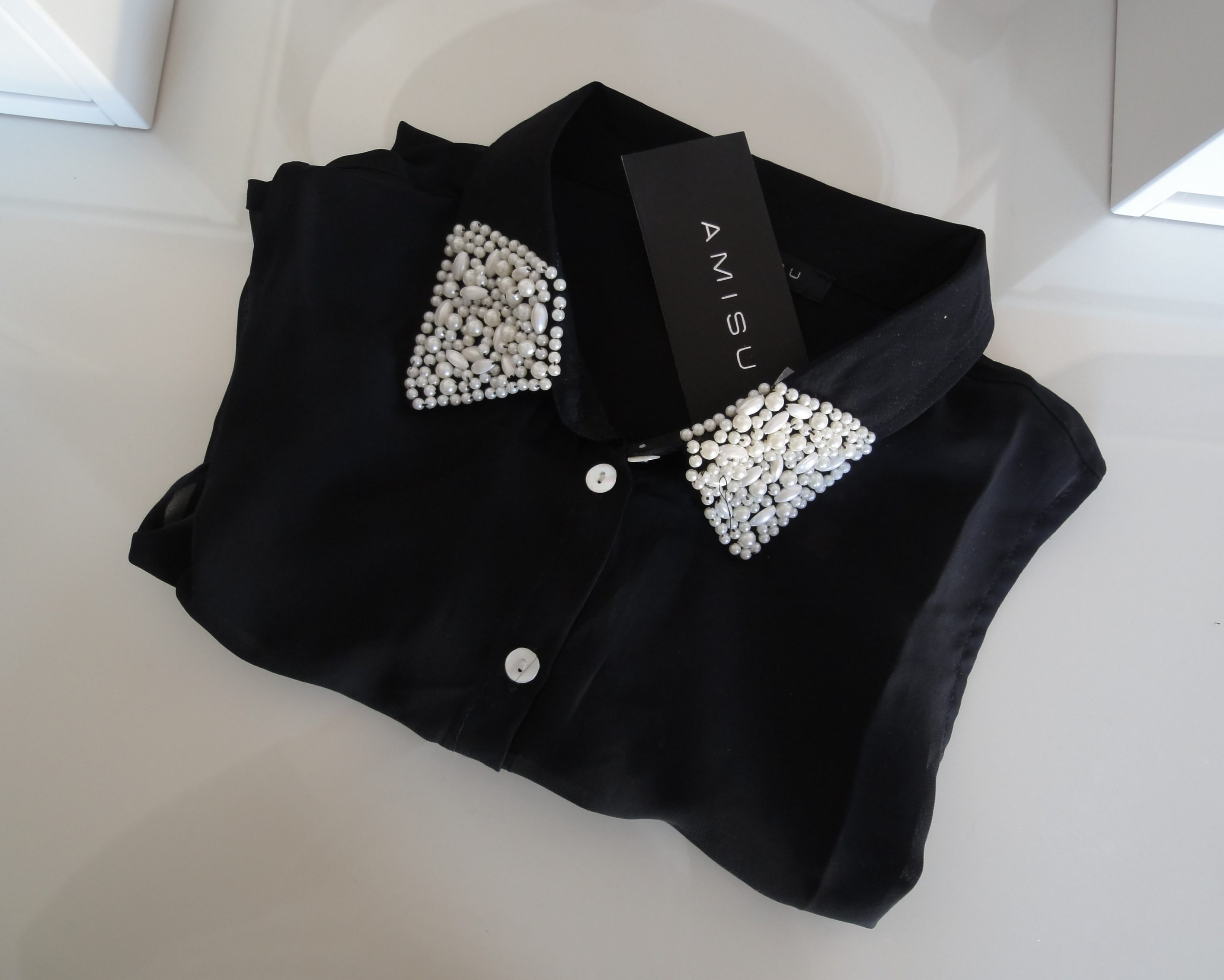 Schwarze Bluse perlenkragen Shopping Haul Primark New Yorker Shopping Ausbeute Köln Modeblog New in