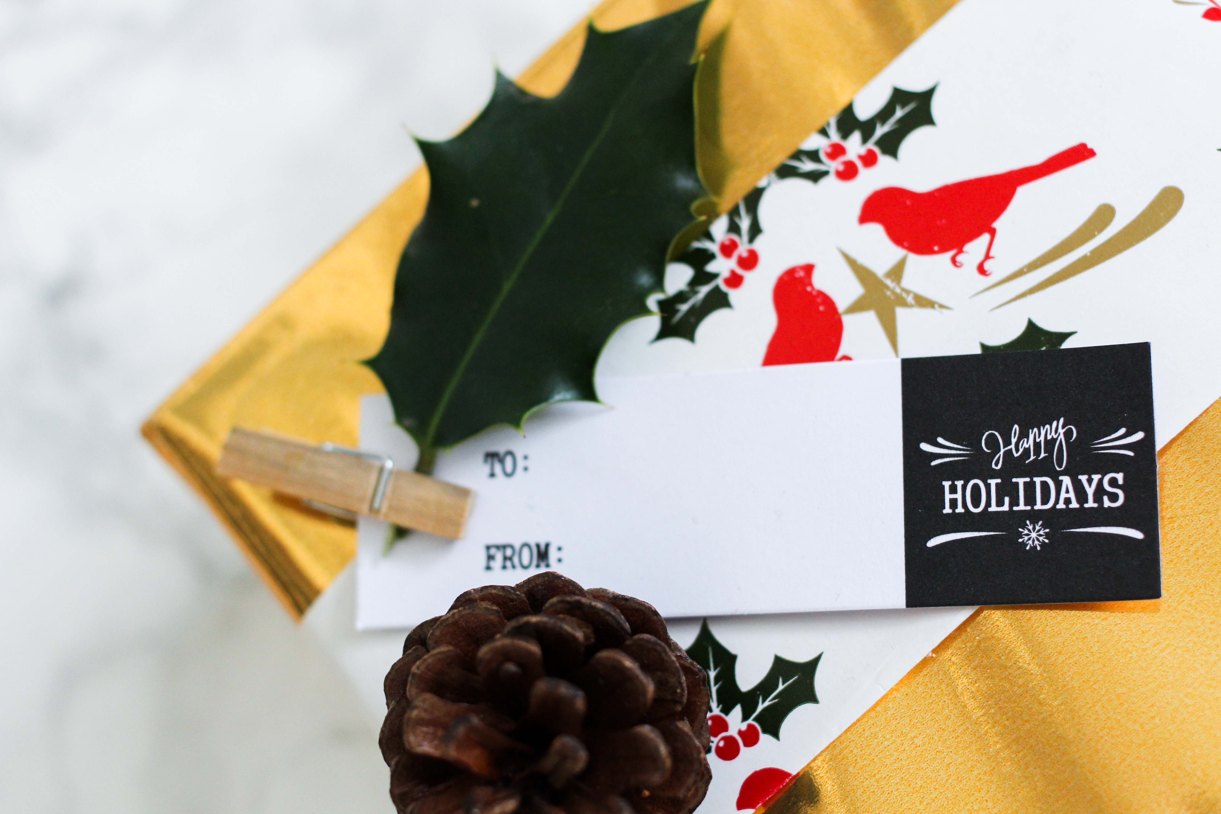 Geschenke kreativ einpacken Weihnachten Kreativer Christmas Gift Wrapping Guide Clas Ohlson Geschenkanhänger