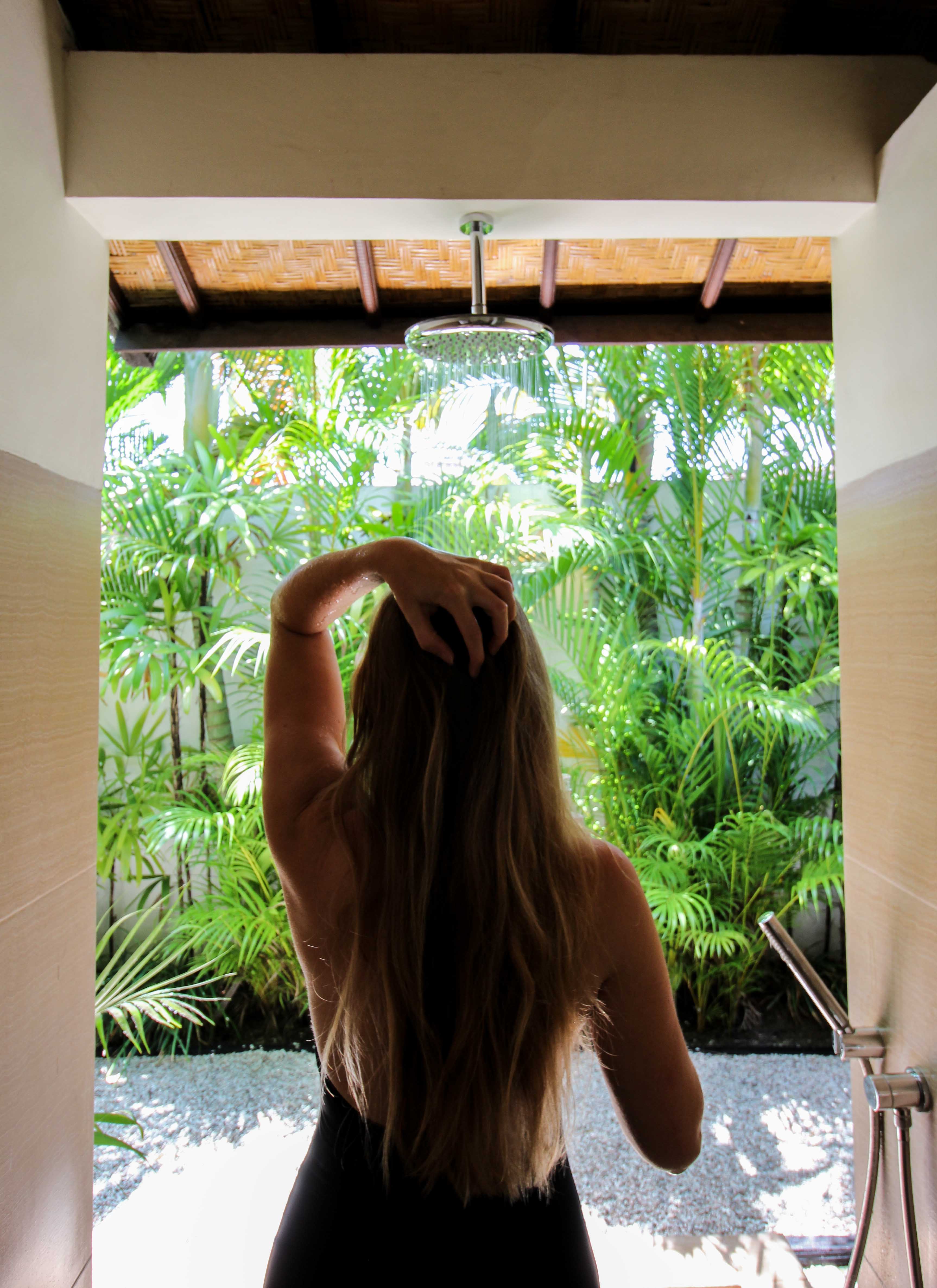 Haarpflege Halier Fortesse Shampoo Conditioner Test gesundes kräftiges Haar Beauty Blog Bali Dusche Villa