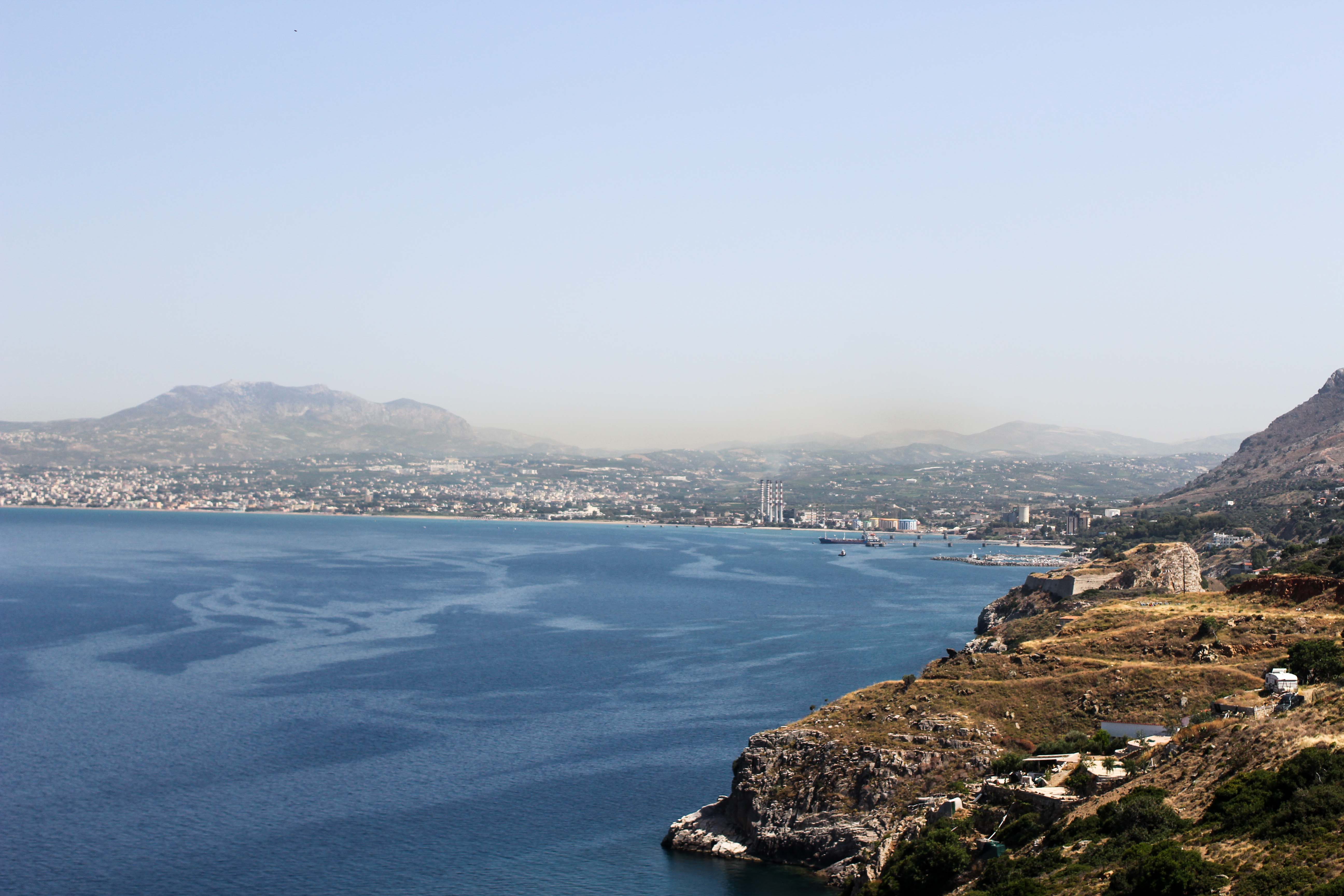 Top Kreta Sightseeing Kreta Sehenswürdigkeiten für einen Tagesausflug Meer Klippe Ausflug Mietwagen Insel