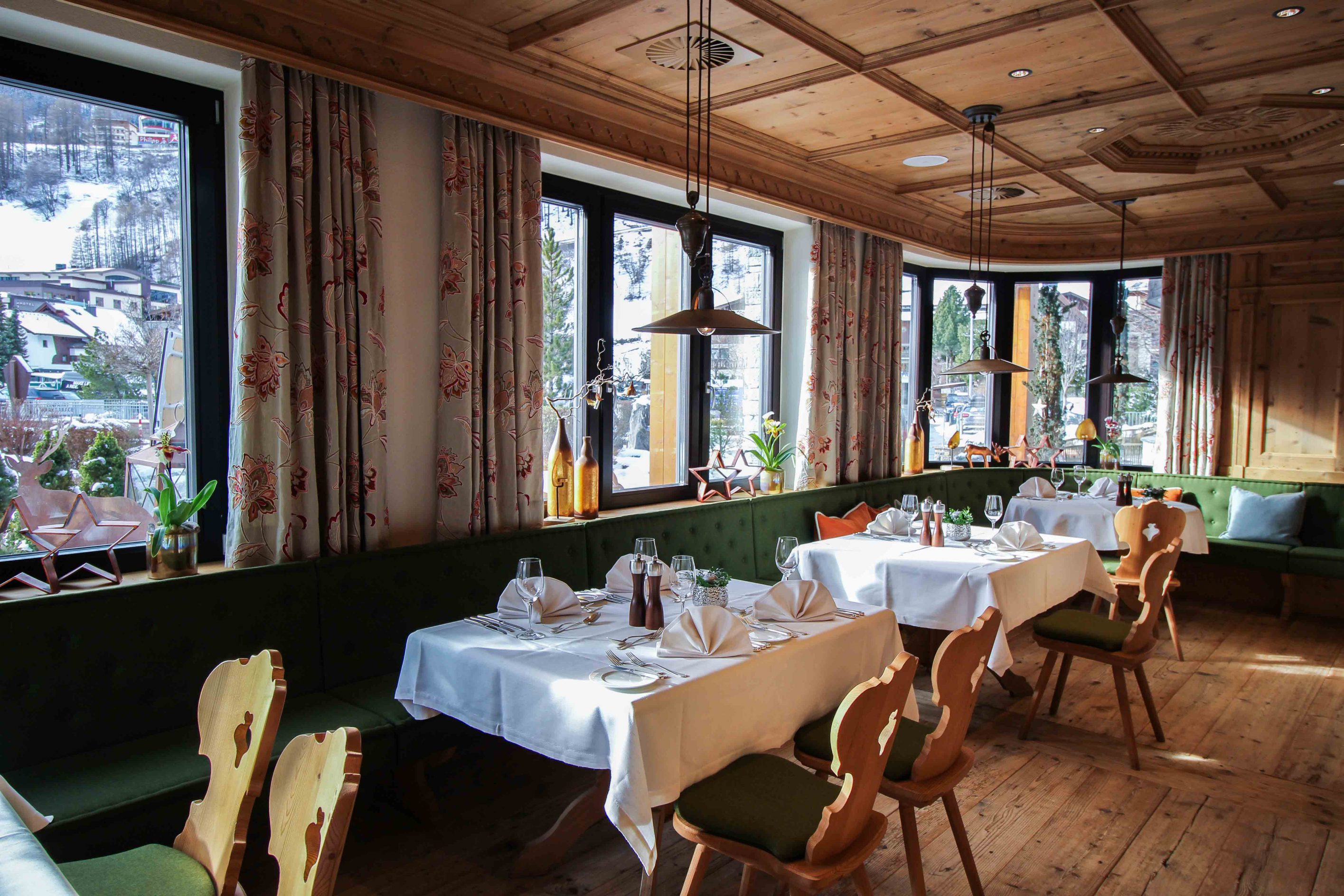 Gourmethotel Sölden modernes Restaurant Feinspitz Das Central Sölden Luxushotel Sölden Tirol Österreich Winterurlaub Reiseblog