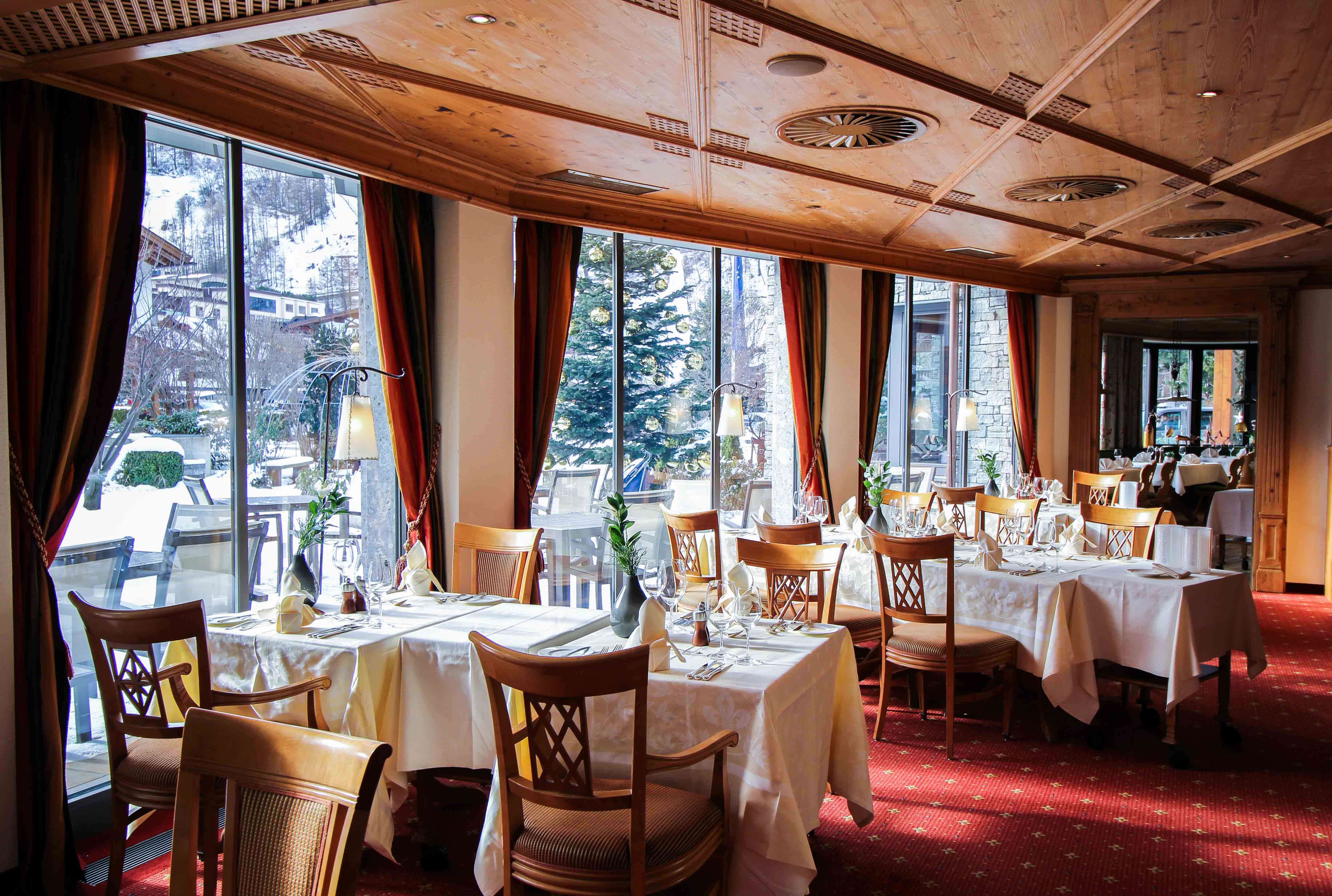Gourmethotel Sölden modernes Restaurant Feinspitz traditionell Das Central Sölden Luxushotel Sölden Tirol Österreich Winterurlaub Reiseblog