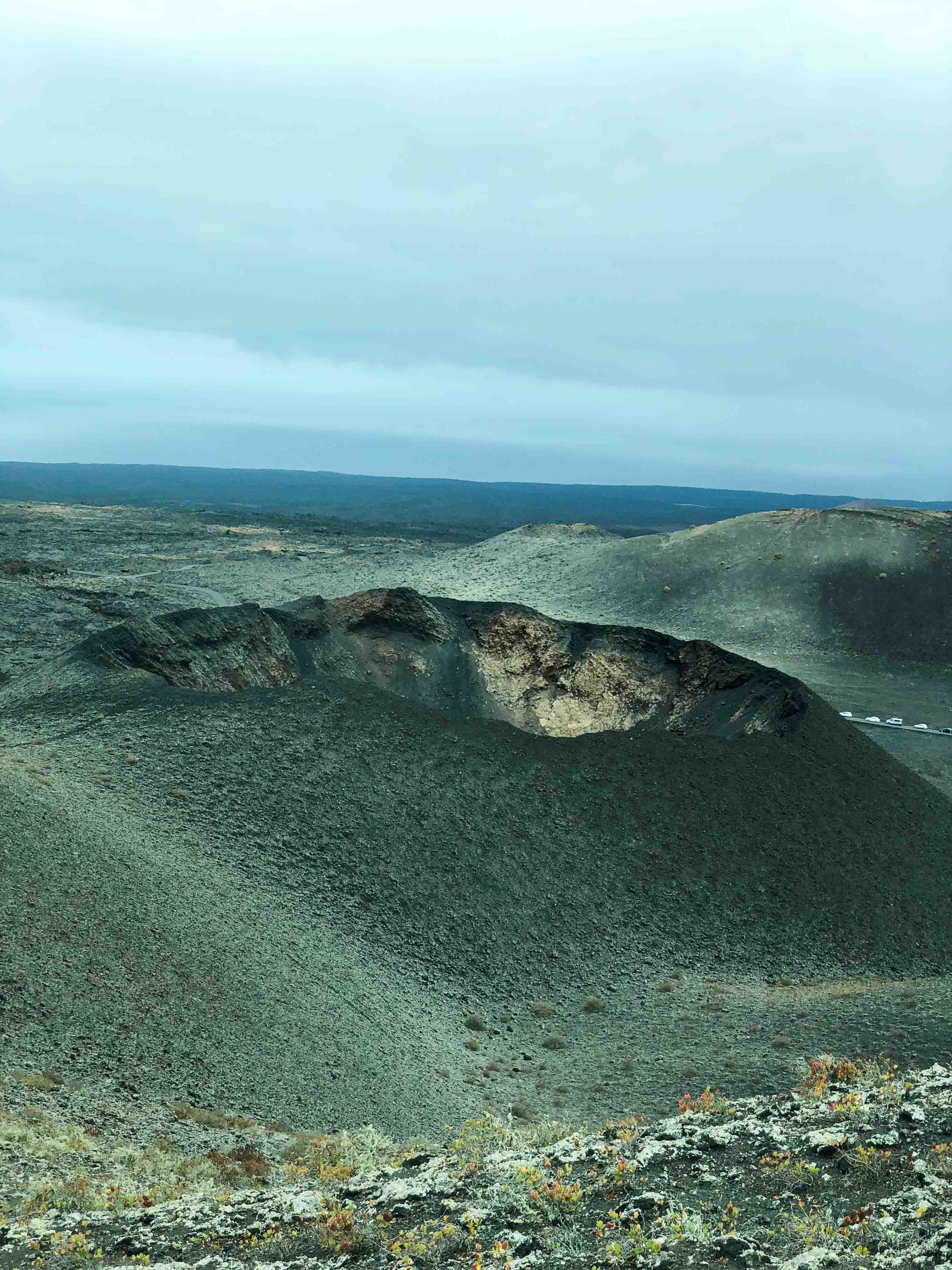 Timanfaya National Park Vulkan Krater die Feuerberge Top 10 Tipps Lanzarote Sehenswürdigkeiten Insider Tipps Lanzarote Spanien