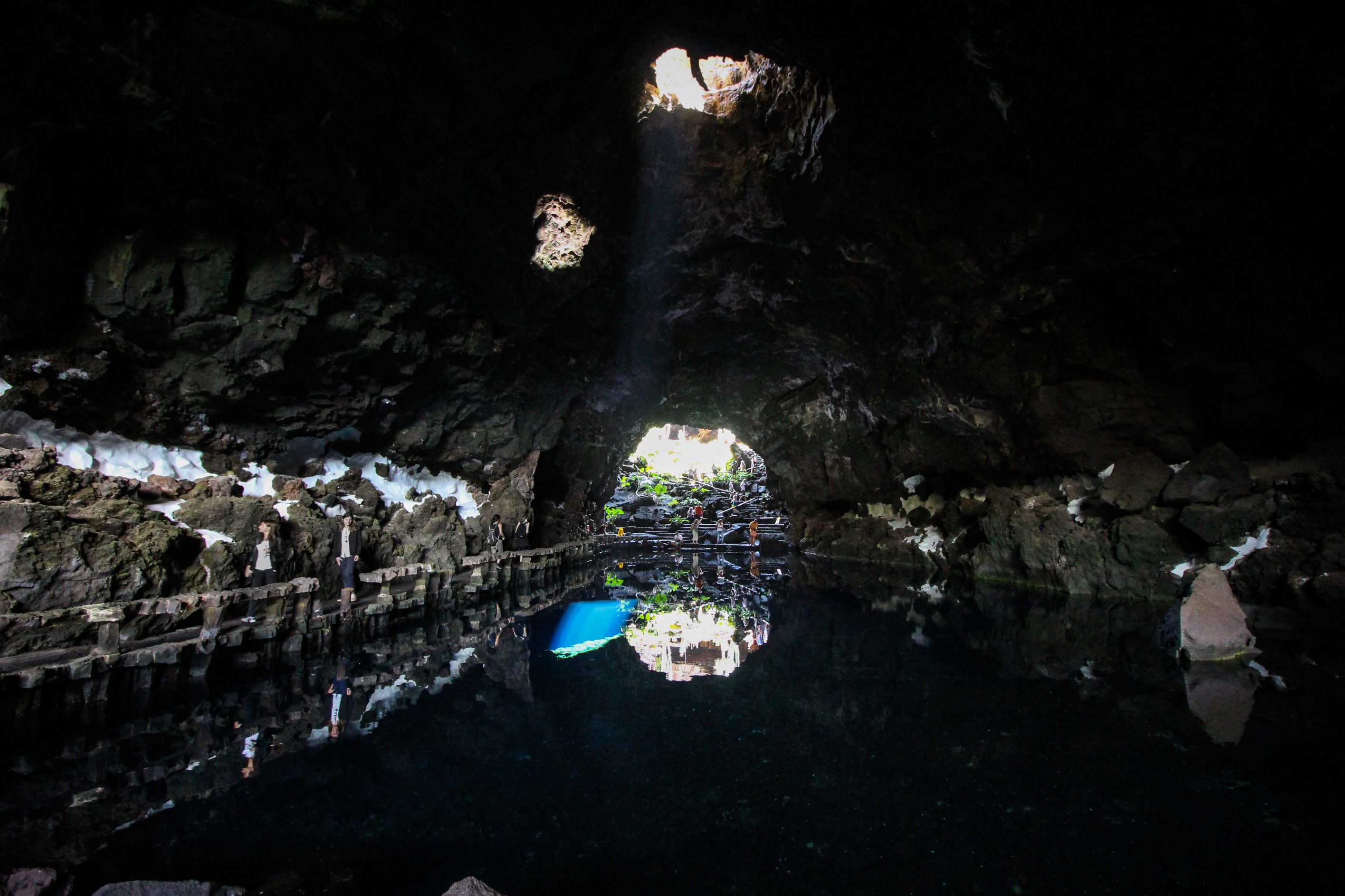 Top 10 Tipps Lanzarote Sehenswürdigkeiten Insider Tipps Lanzarote Spanien Jameos del Agua Höhle Reiseblog