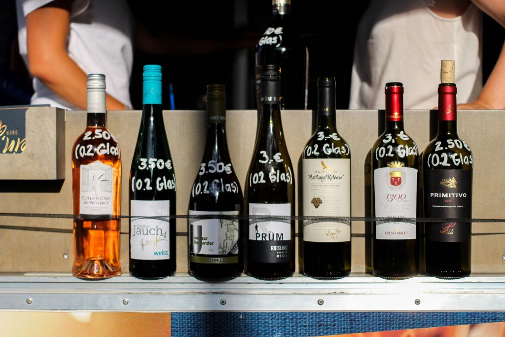 Aldi Süd Wein Tour Weinprobe Wein Truck Rheinuferfest Köln Weißwein Rosewein Rotwein alle Weinsorten