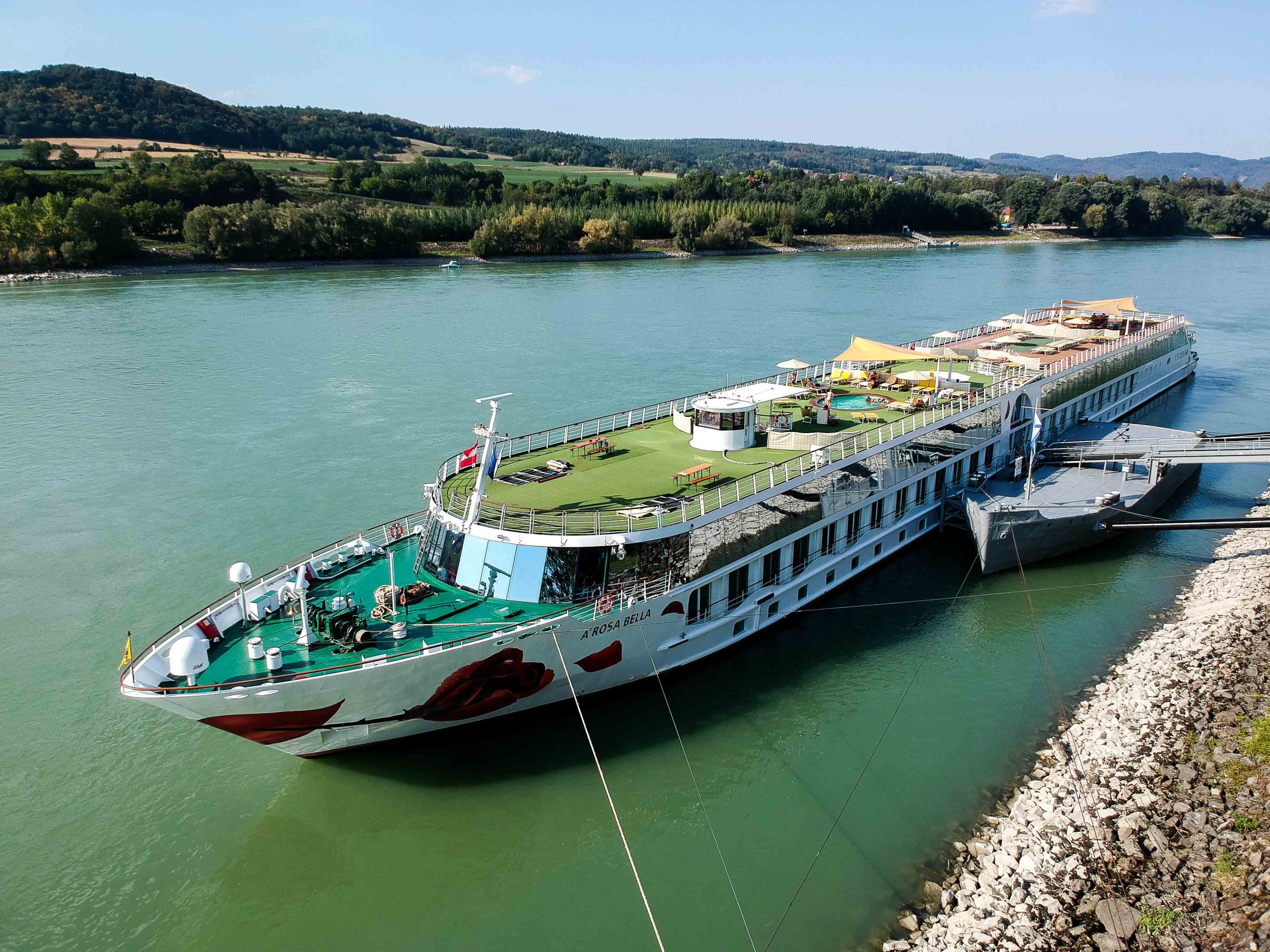 Donaukreuzfahrt-A-Rosa-Bella-Flusskreuzfahrtschiff-Donau-Arosa-Reiseblogger