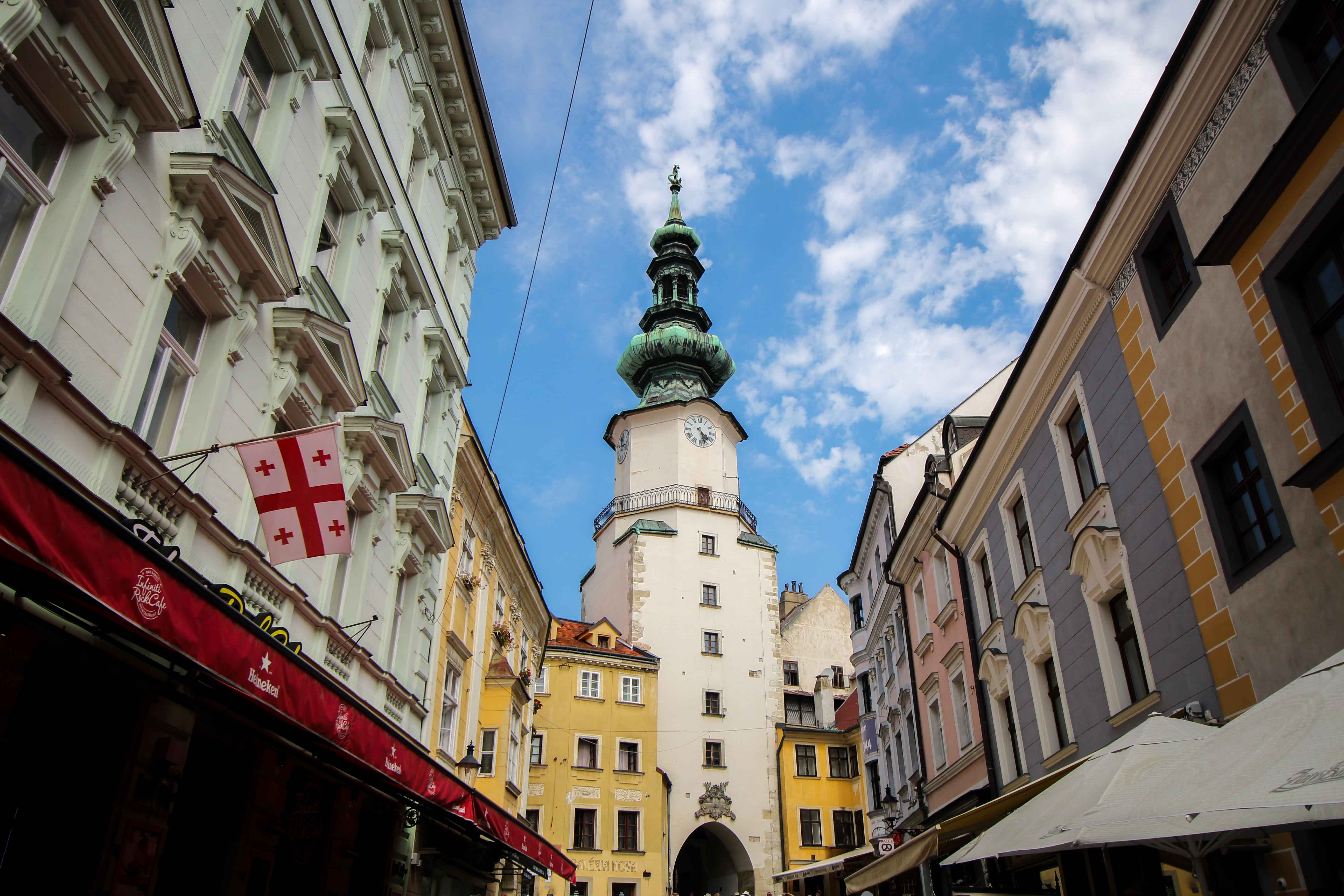 Bratislava Insider Tipps Sehenswürdigkeiten Bratislava Innenstadt Donaukreuzfahrt Arosa