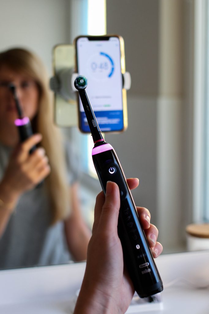 Aldi Adventskalender Gewinnspiel Oral-B Genius 10000N Black Edition ALDIventskalender elektrische Zahnbürste Weihnachtsgeschenk Blog Anwendung App