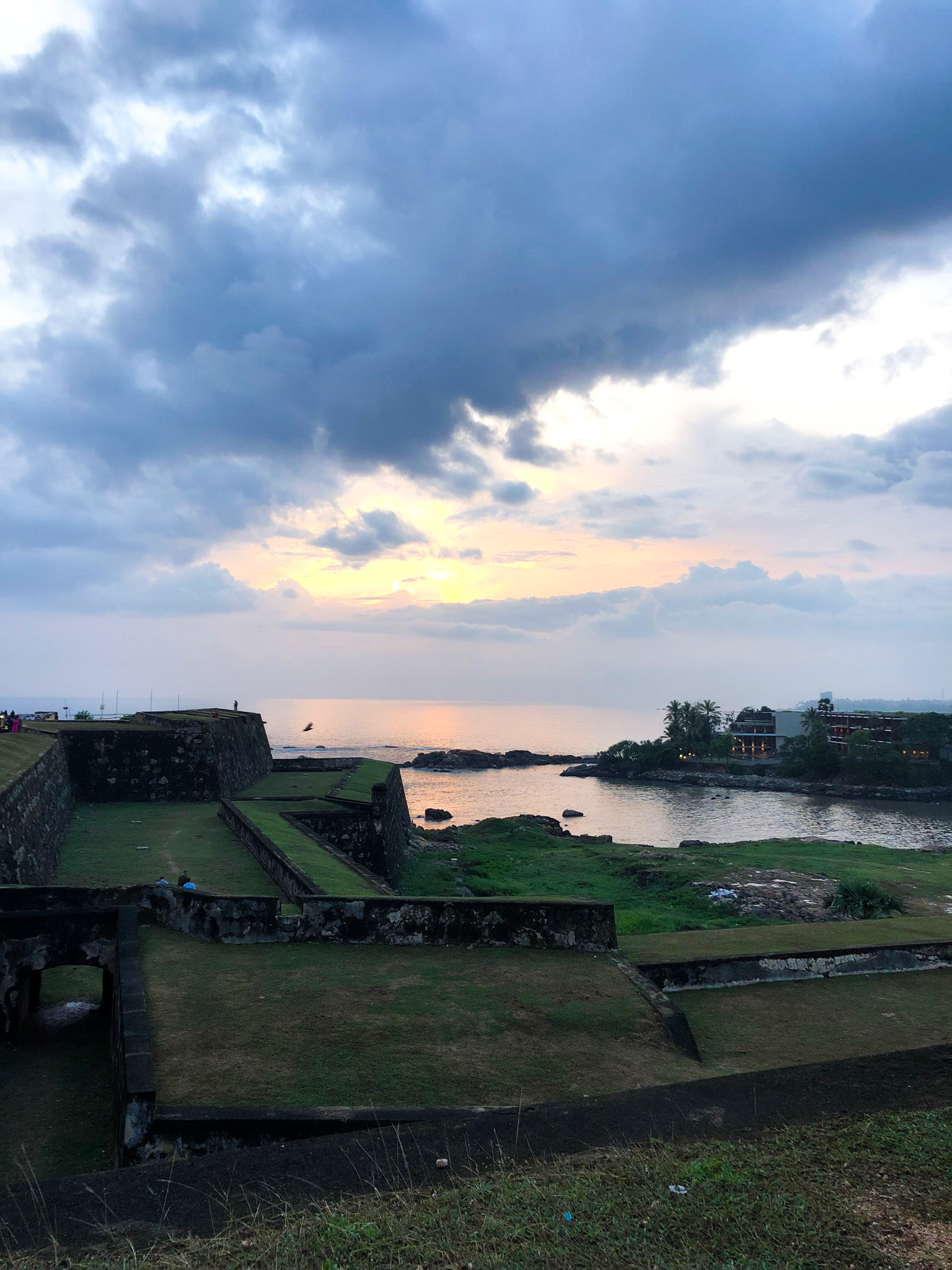 Galle Fort Mauern Sightseeing Sehenswürdigkeit Tipp Sri Lanka Reiseroute perfekte 3 Wochen Rundreise Sri Lanka Süden Reiseblog Tipps.