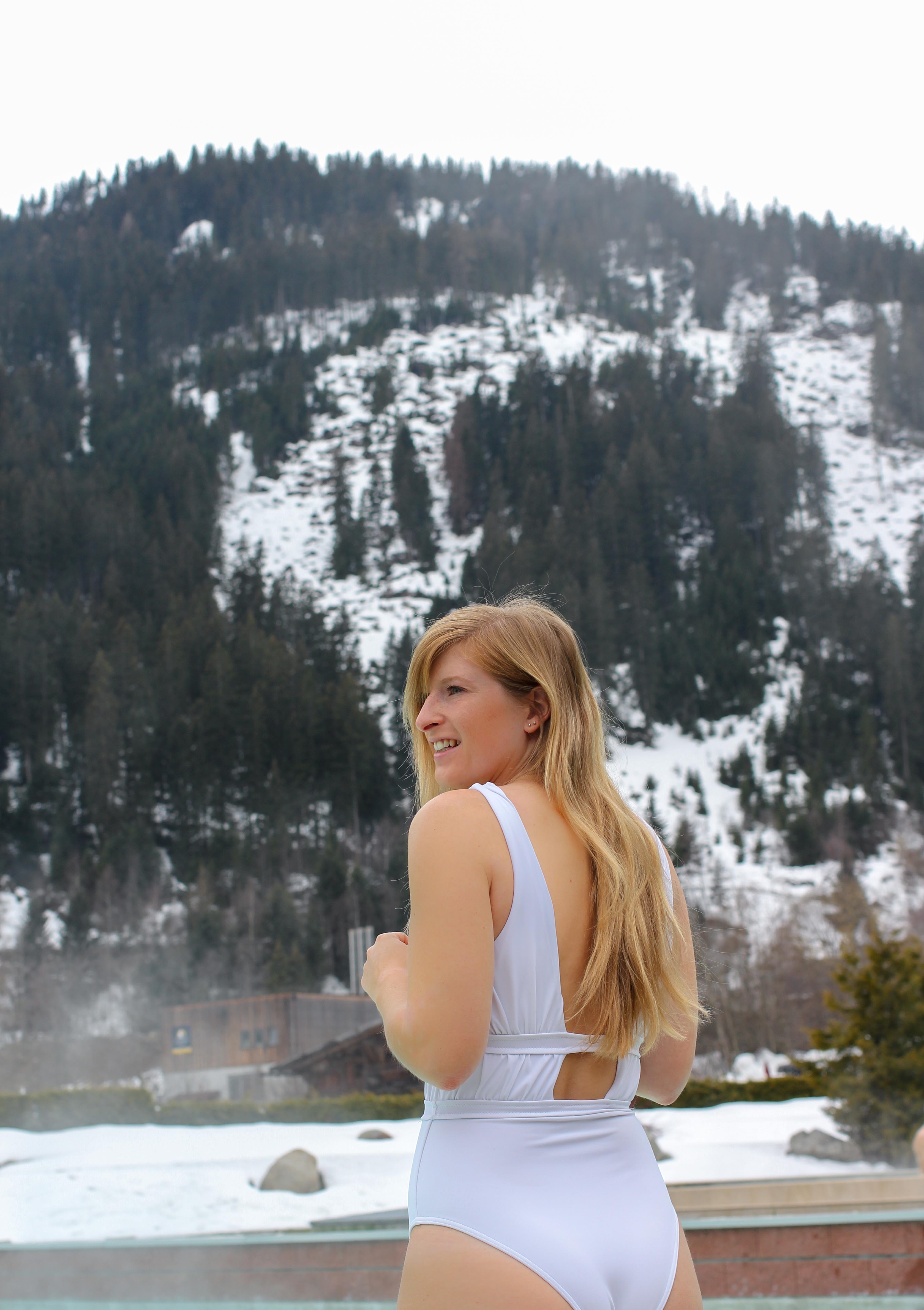 Südtirol Hotel Schneeberg Resort Spa Wellnessbereich Außenpool Italien Wellnesshotel Reiseblog Wellnessurlaub Kurzurlaub Hotelempfehlung Skiurlaub