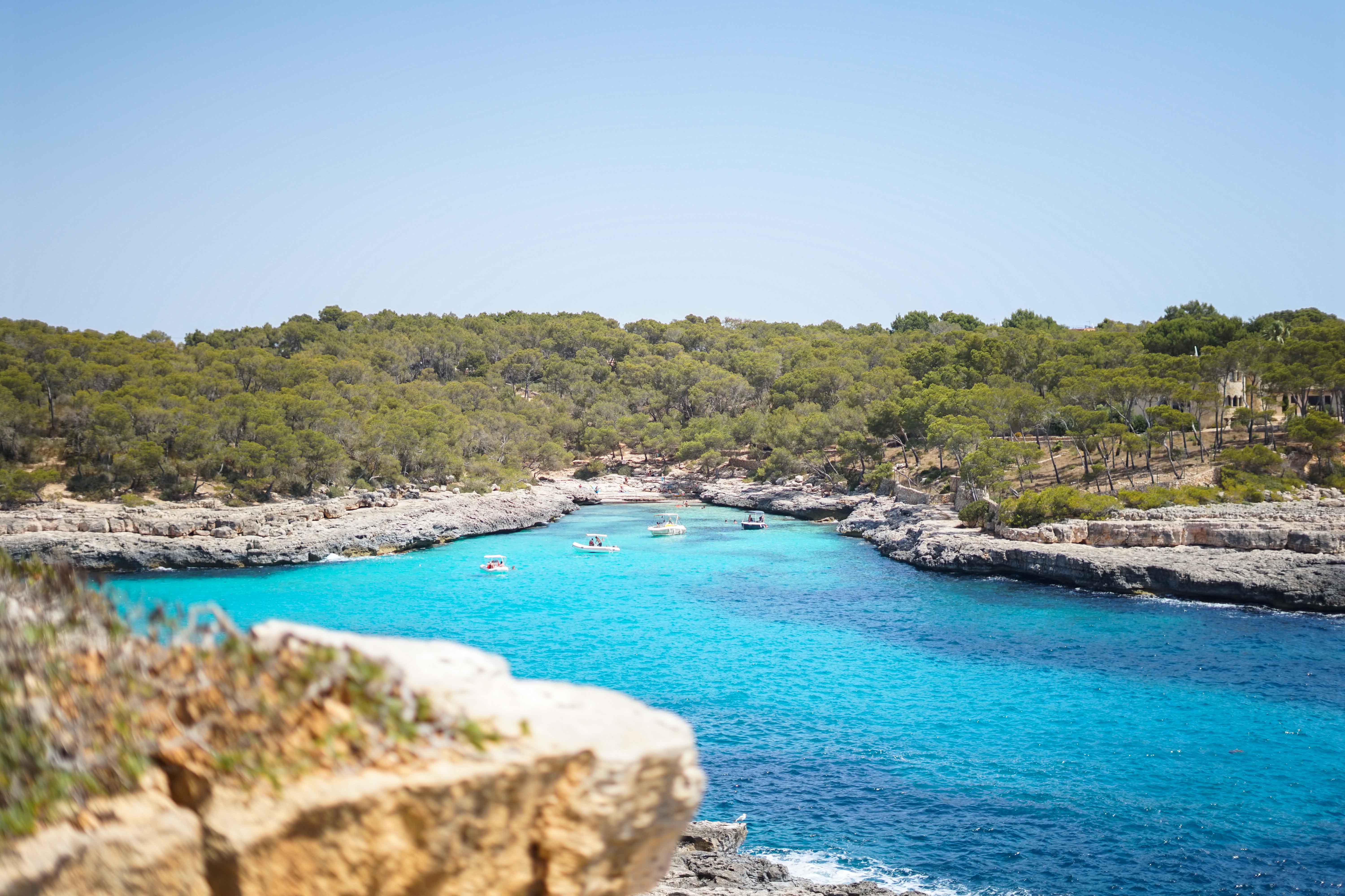 Top 10 Mallorca Instagram Spots Wanderung Parc Natural de Mondragó schönste Fotolocations Sehenswürdigkeiten Mallorca Bucht Klippen 5