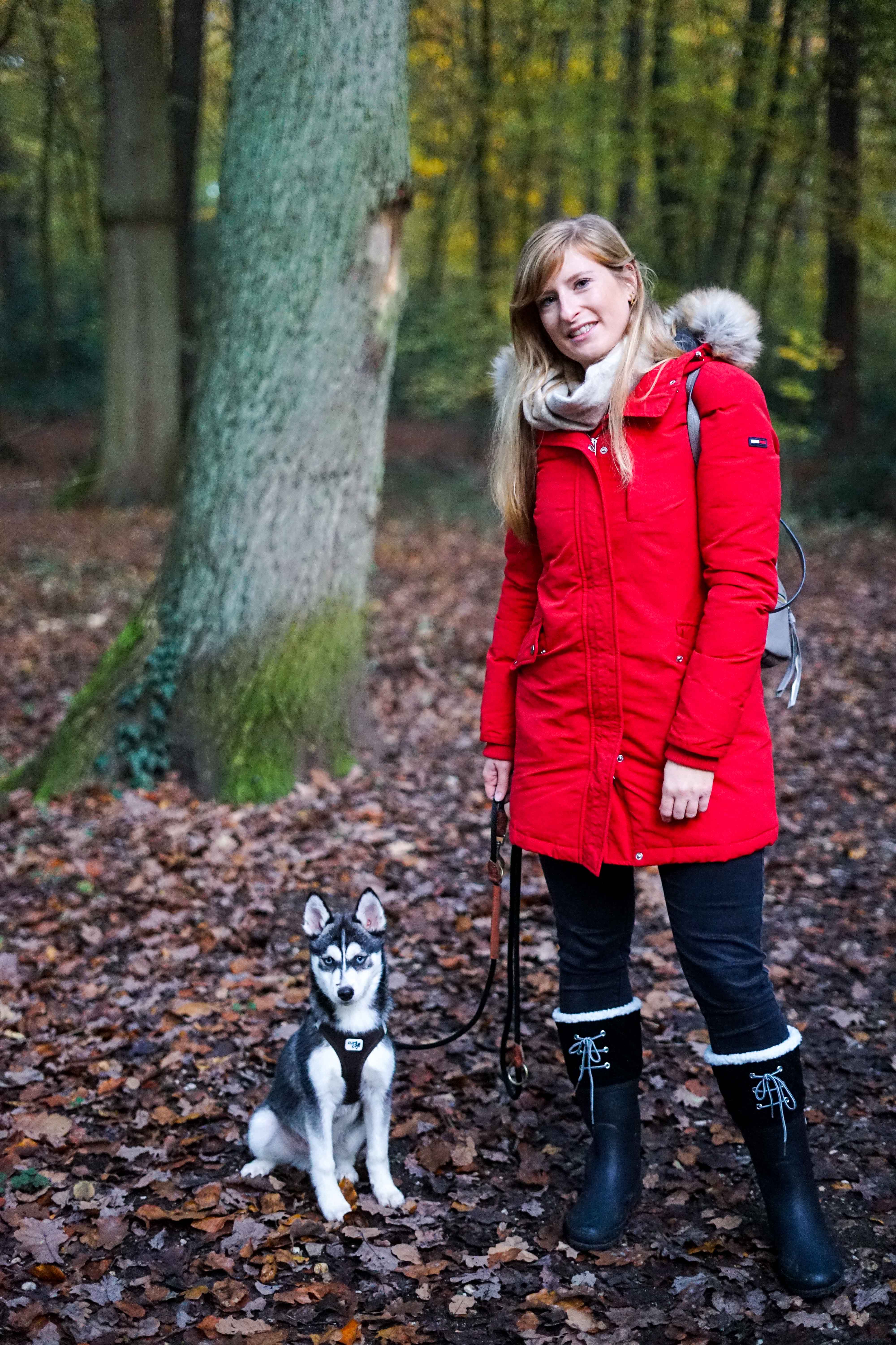 Winterstiefel Trend 2019 Wintertrends Winter Outfit Gummistiefel gefüttert wandern Hund Pomsky Kottenforst Bonn Blog 94
