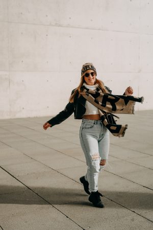 Burberry Schal Mütze Herbst-Trends 2021 Herbstlook Modeblog Deutschland 6