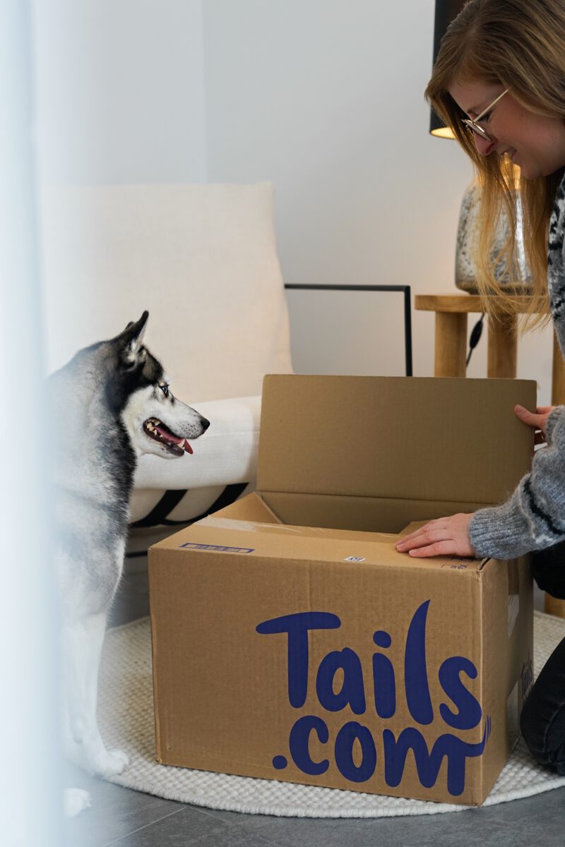 tails.com Unpacking 1
