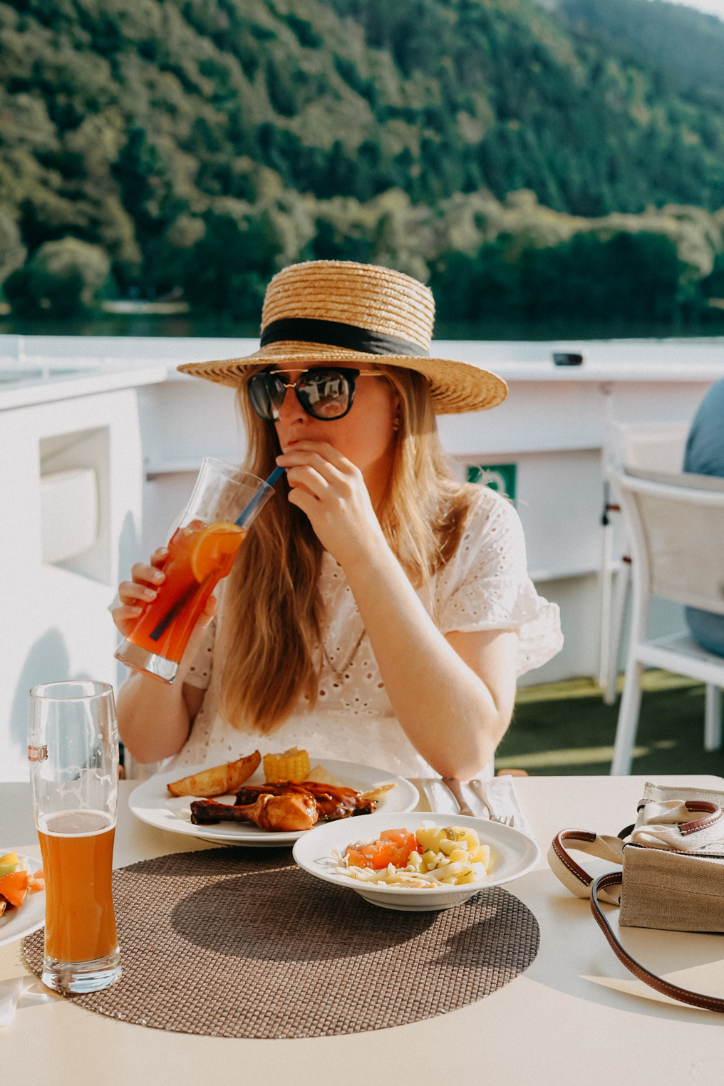 AROSA Silva Flusskreuzfahrt Schiff Sonnendeck Grillbufffet Reiseblog